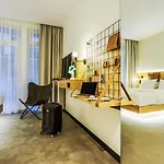 Poznanska19 Bed & Breakfast 3*