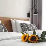 Bed & Breakfast Poznanska19