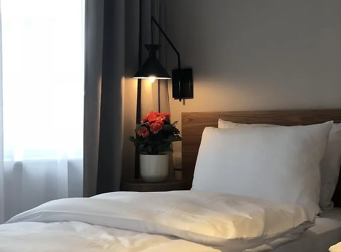 Poznanska19 Bed & Breakfast 3*