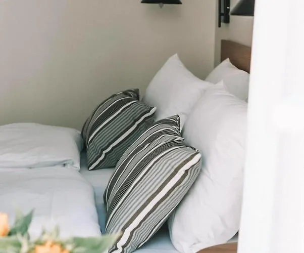 Bed & Breakfast Poznanska19 3*