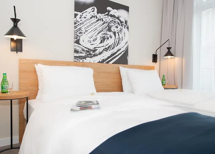 Poznanska19 Bed & Breakfast 3*