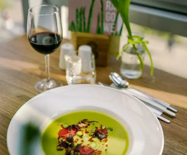 Poznanska19 Bed & Breakfast